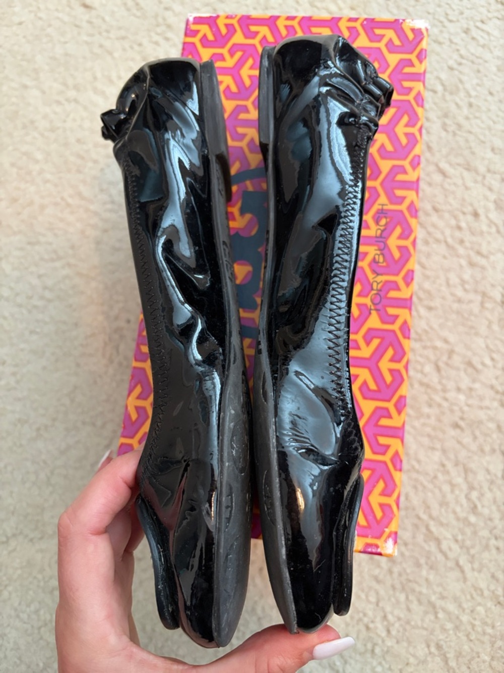 Tory Burch Black Patent Logo Reva Ballet Flats 9.5 - Picture 4 of 7